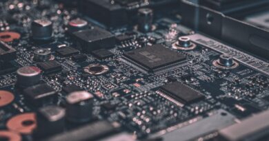 How to Use Claude Code to Research Crypto Investments