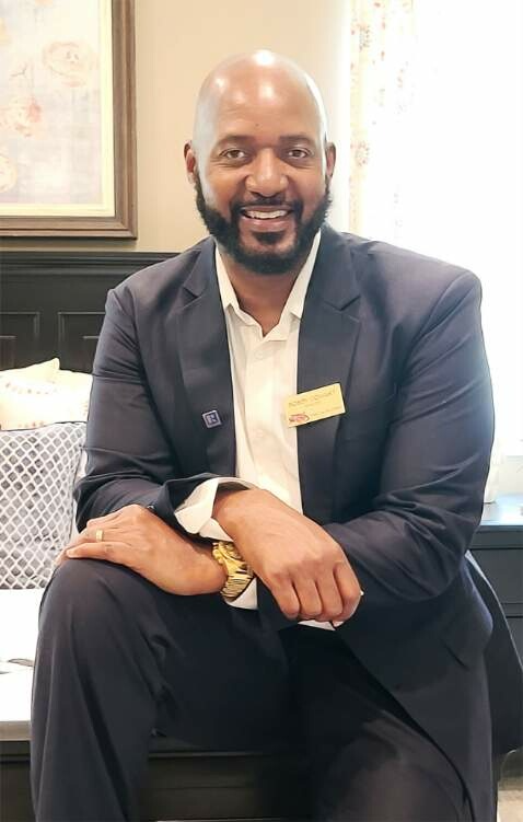 Bobby Cowart β Founder, Hunter of Money