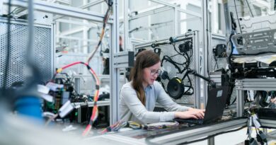 AI tools that earn money online in 2026