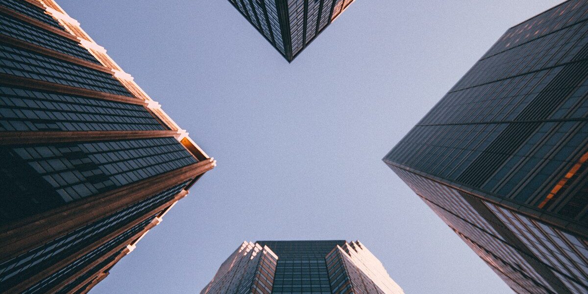 Building multiple income streams is like four paths branching from one point instead of one