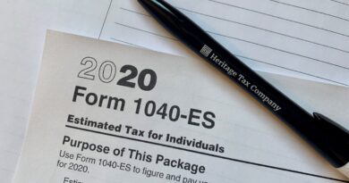 invest tax refund form 1040-ES and pen
